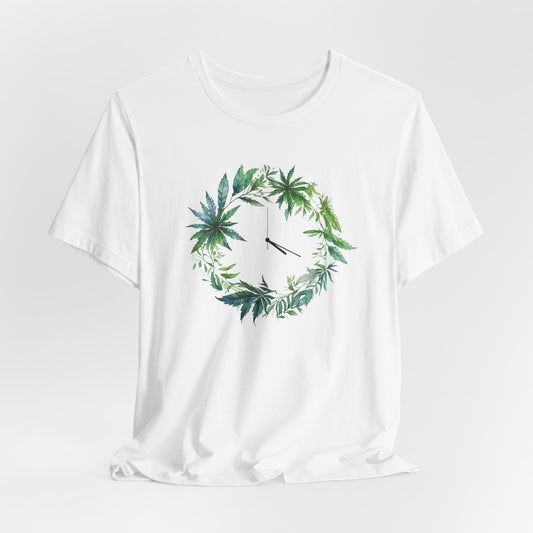 420 Weed Leaf Clock T-Shirt – Stoner Aesthetic Tee for Cannabis Lovers | Chill Graphic Tee | Gift for Smokers | It’s Always 4:20 Somewhere