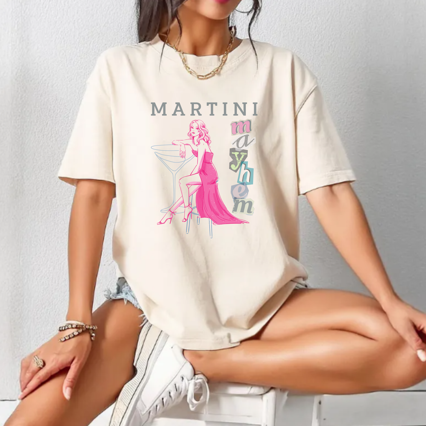 Martini Mayhem Shirt – Retro 70s Cocktail Party Tee for Women, Funny Wine Mom T-Shirt